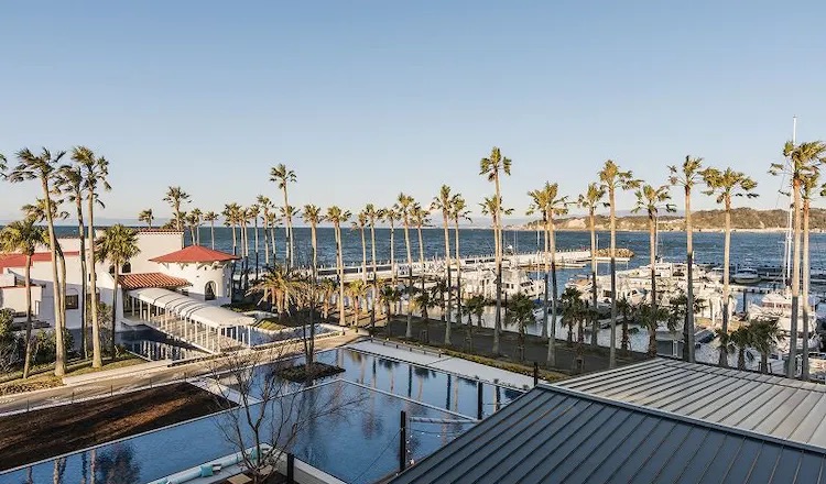 Rooms at MALIBU HOTEL